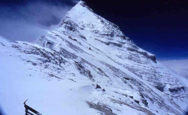 everest_summit_view_north.jpg